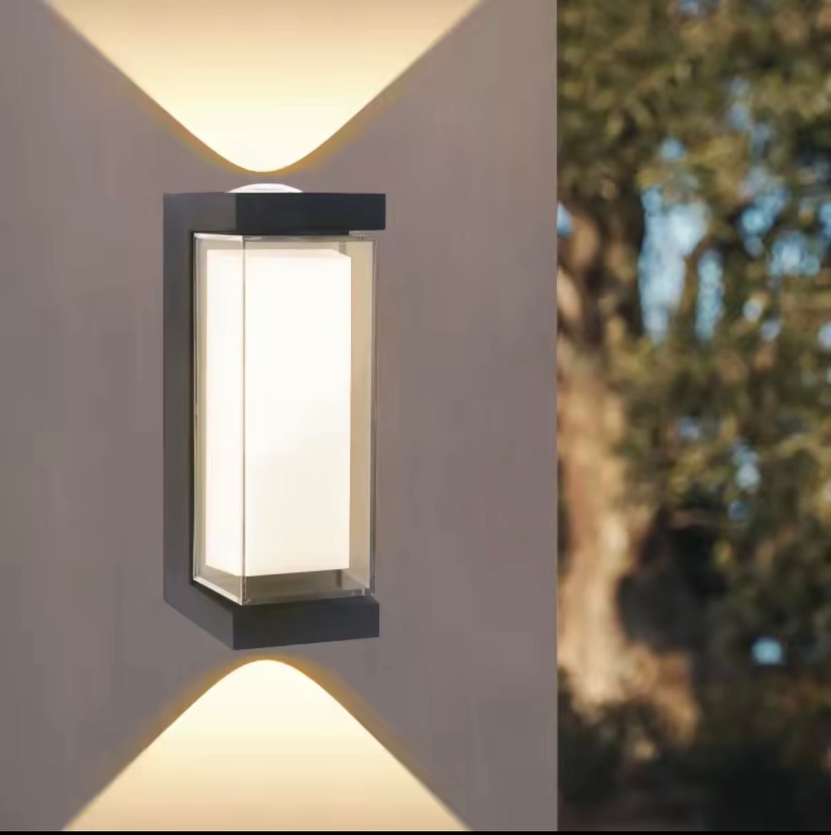 OUTDOOR WALL LIGHT.