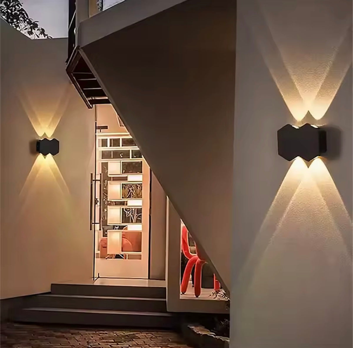 OUTDOOR WALL LIGHT.